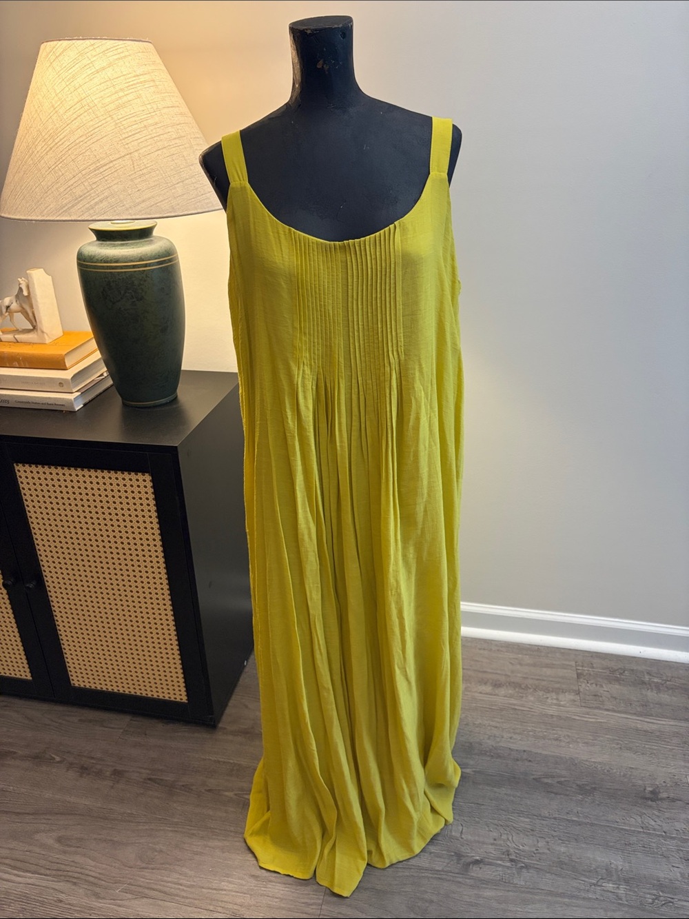 Nanette Lepore Pleated Chartreuse Maxi Dress Size 12 Beach Cruise Vacation